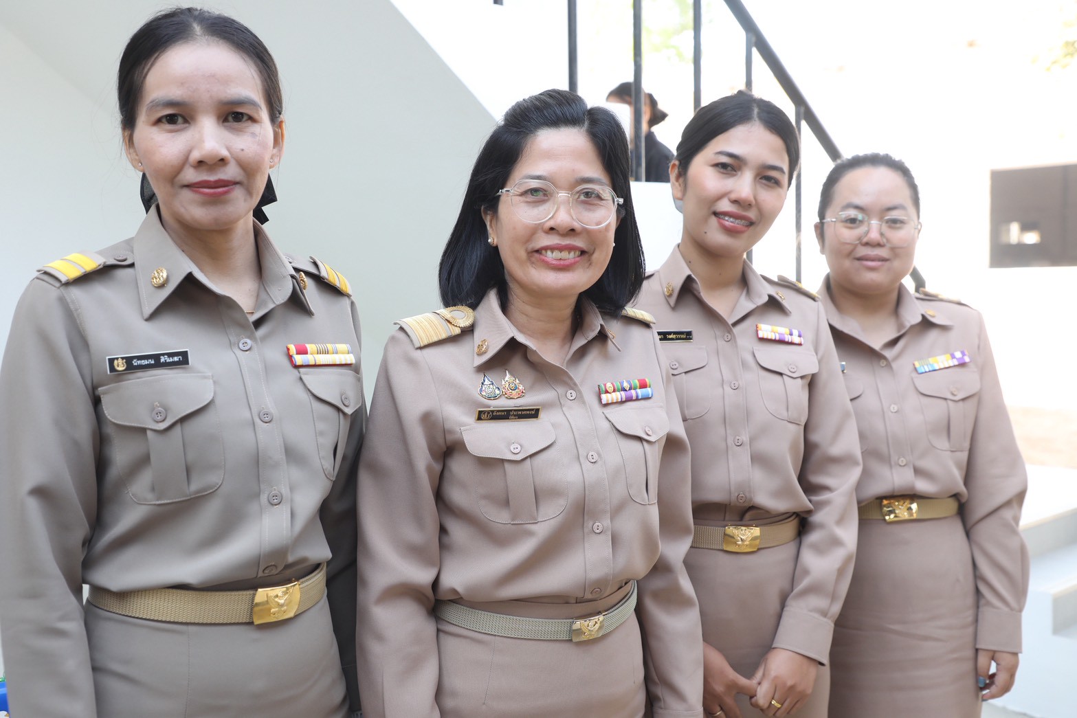 title - ส.ป.ก. เข้าร่วมพิธีเปิดสำนักงานฯ พร้อมมอบเอกสารสิทธิ์ การใช้ประโยชน์ที่ดิน (ส.ป.ก.) และประชุมการติดตามการดำเนินงานตามแผนปฏิบัติการพัฒนาพื้นที่สถานีวิจัยการเกษตรและพัฒนาโครงการหลวงโนนดินแดง ณ จังหวัดบุรีรัมย์